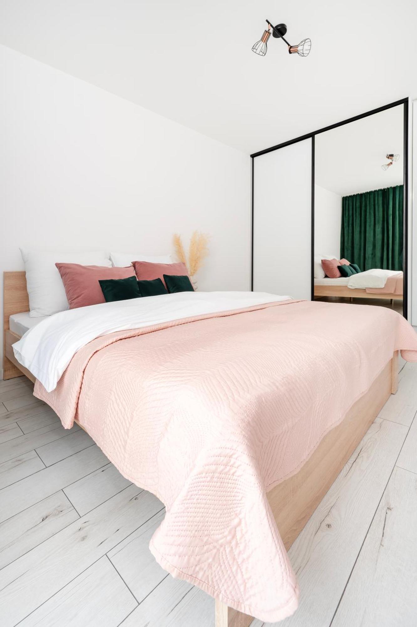 Manufaktura Residence - Apartamenty Industrial Z Parkingiem I Dwoma Lazienkami Łódź Eksteriør billede